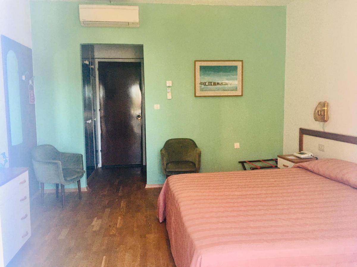 Hotel Milano Grado Luaran gambar