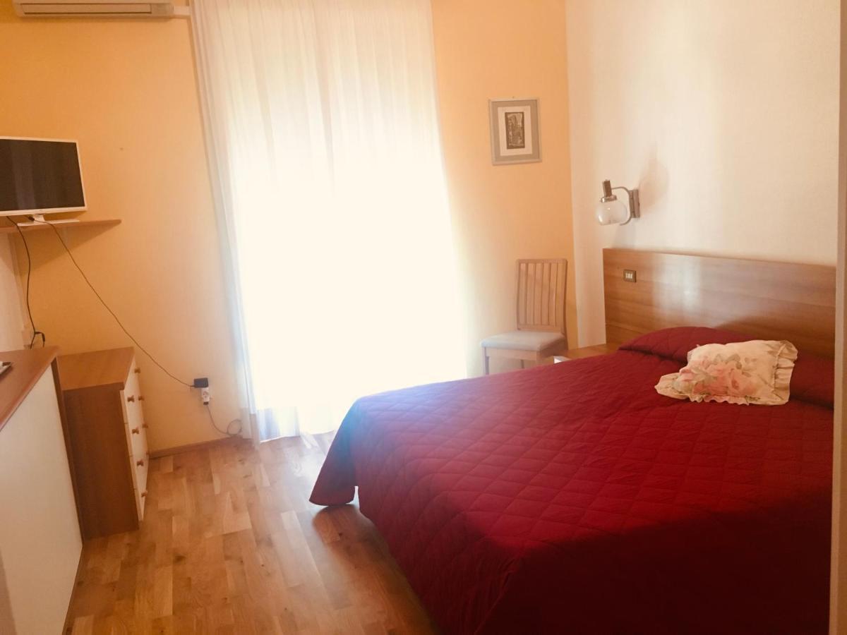 Hotel Milano Grado Luaran gambar