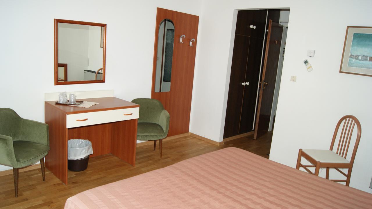 Hotel Milano Grado Luaran gambar