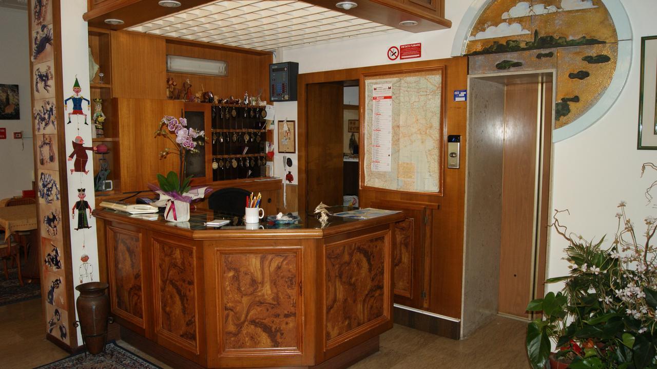 Hotel Milano Grado Luaran gambar